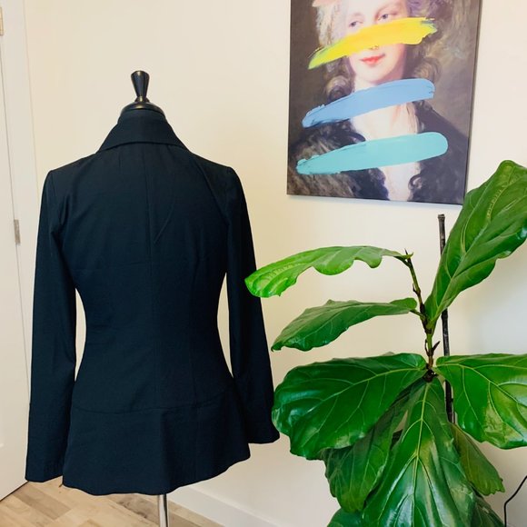 ♻️🌿Dynamite | 9-5 Cleancut Blazer - Picture 3 of 11